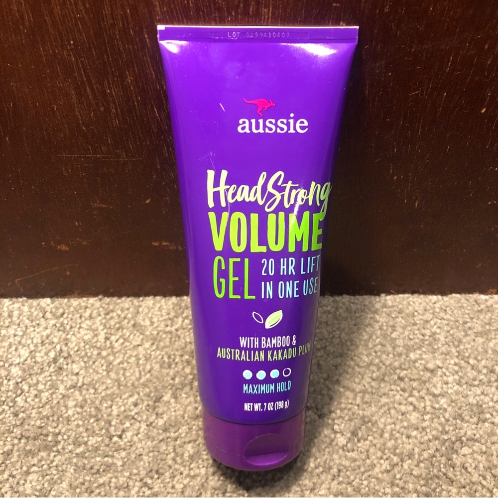 Aussie Head Strong Volume Gel Bamboo & Australian Kakadu Plum Maximum Hold 7oz
